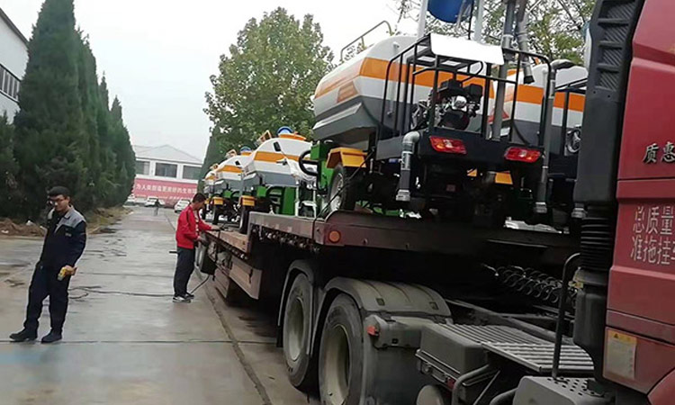 純電動(dòng)灑水車(chē)