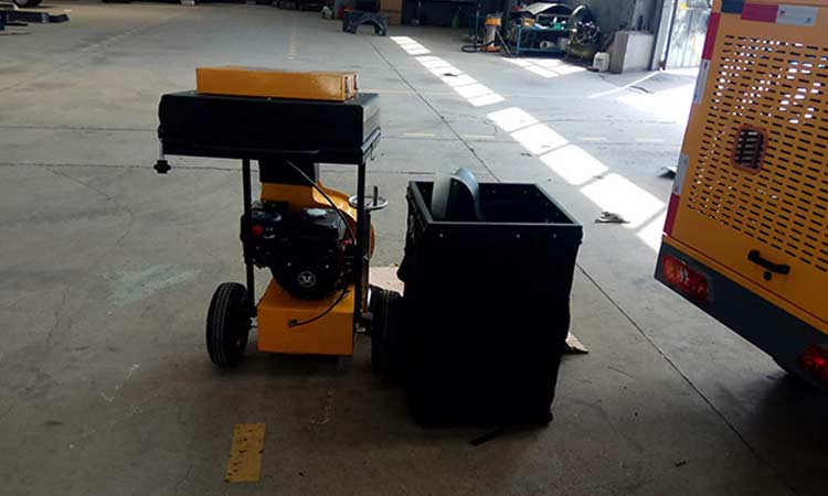 吸樹(shù)葉機(jī)