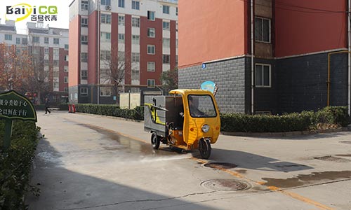 適用于小區(qū)物業(yè)的電動(dòng)三輪高壓清洗車應(yīng)該是什么樣的？