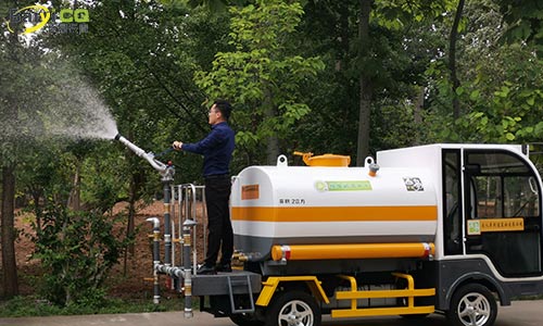 降塵霧炮灑水車適合景區(qū)使用嗎？