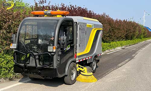 小型電動(dòng)環(huán)衛(wèi)洗掃車都適用于哪些場(chǎng)所
