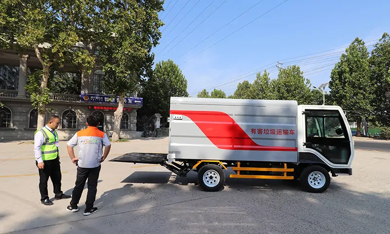 純電動(dòng)分類垃圾清運(yùn)車(chē)，小區(qū)垃圾分類轉(zhuǎn)運(yùn)好幫手