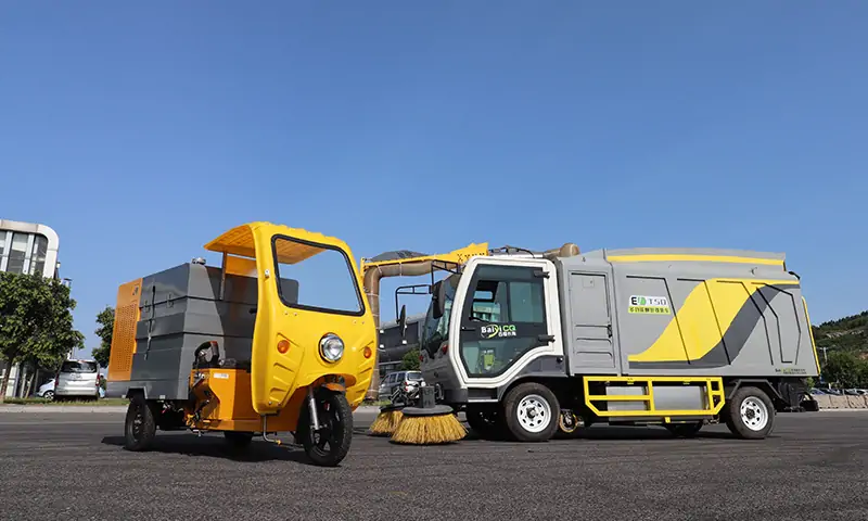 樹葉收集車與高壓清洗車聯(lián)合作業(yè)會產生怎樣的火花？一起來看一下！