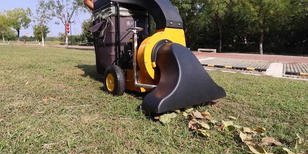 吸葉機(jī)_多功能樹(shù)葉收集車_吸樹(shù)葉的機(jī)器_掃樹(shù)葉神器