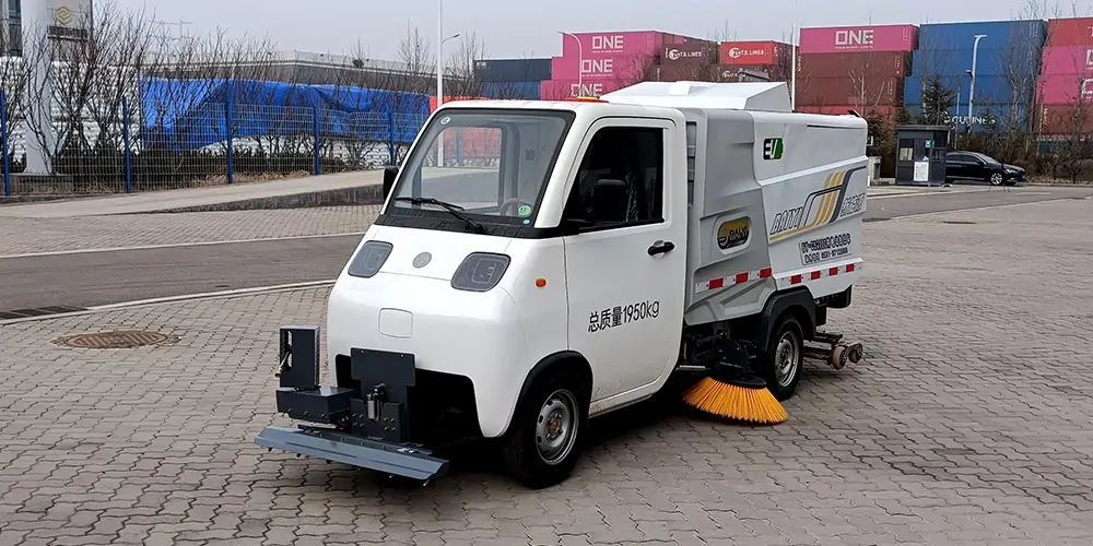 新能源洗掃車_小型洗掃車_洗掃車_純電動洗掃車