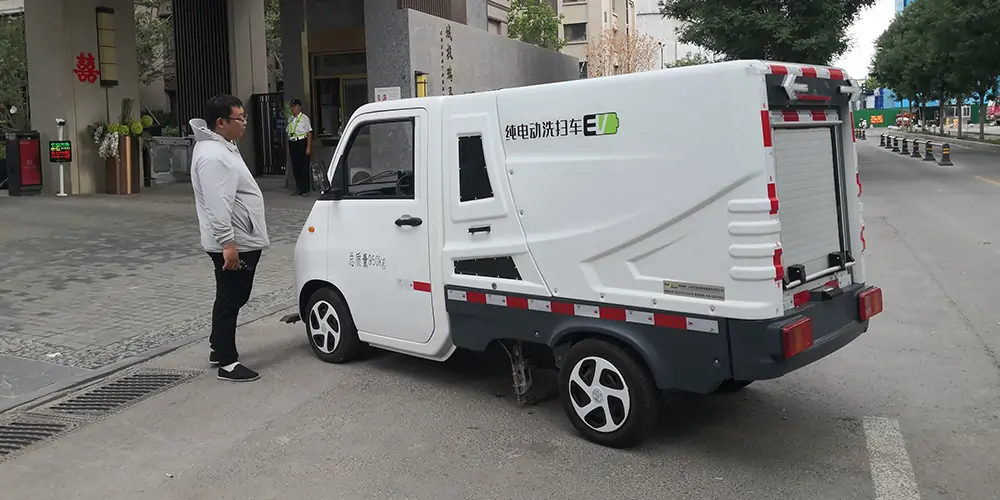新能源洗掃車_小型洗掃車_洗掃車_純電動洗掃車