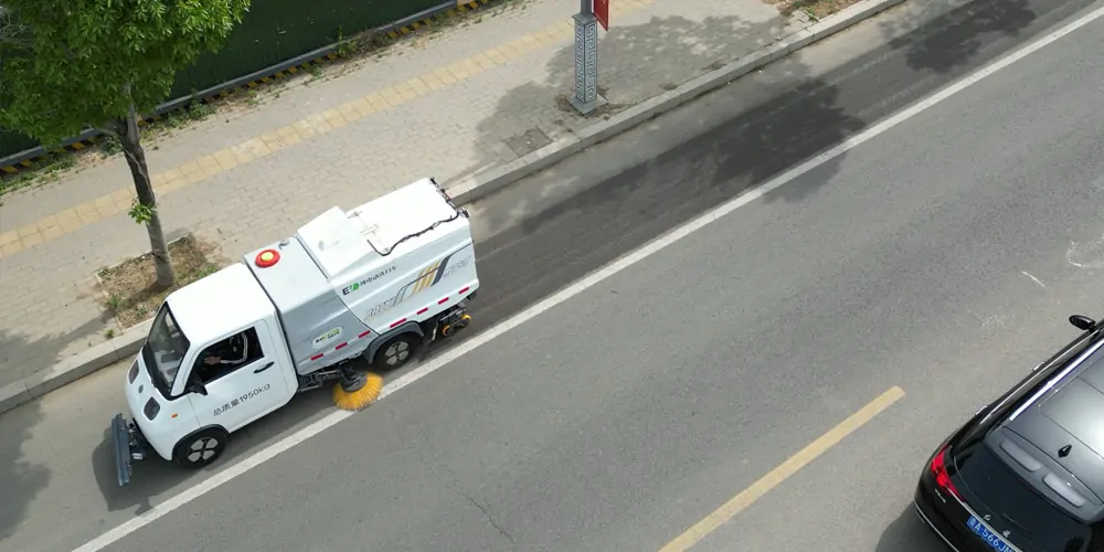 純電動(dòng)洗掃車,電動(dòng)洗掃車,小型洗掃車,洗掃車